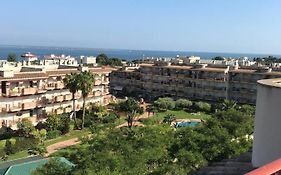 Precioso ático en complejo residencial con piscina
