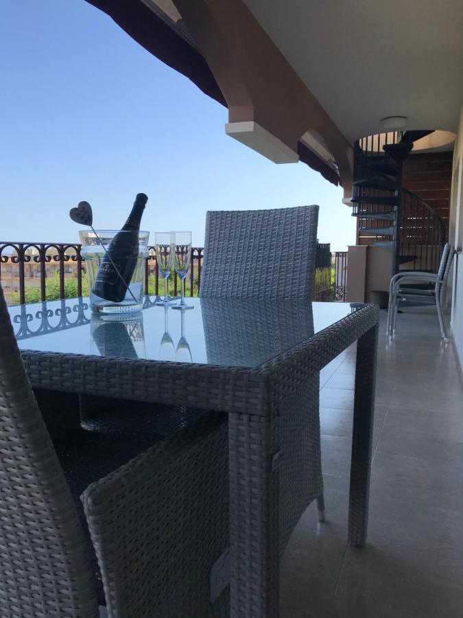 Apartamento Precioso ático en complejo residencial con piscina Sant Carlos de la Ràpita Exterior foto