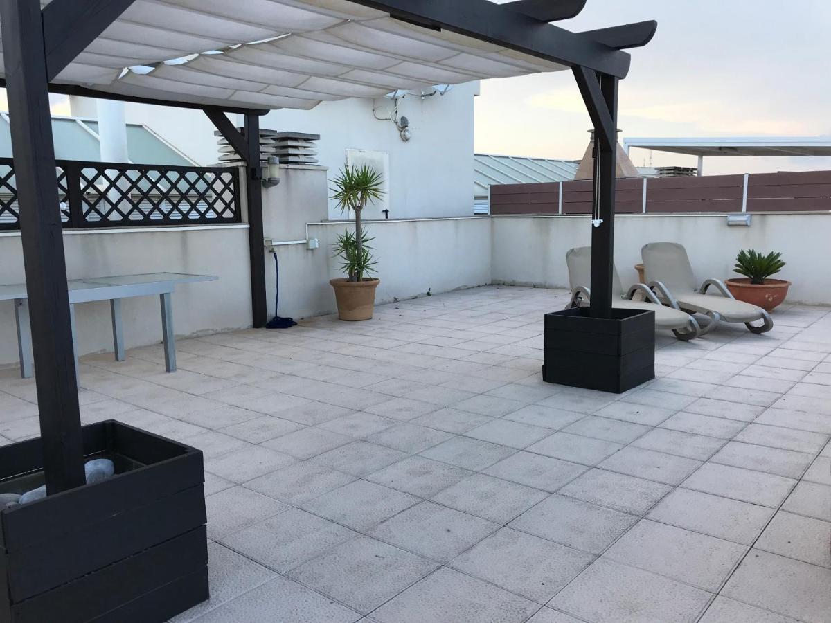 Apartamento Precioso ático en complejo residencial con piscina Sant Carlos de la Ràpita Exterior foto